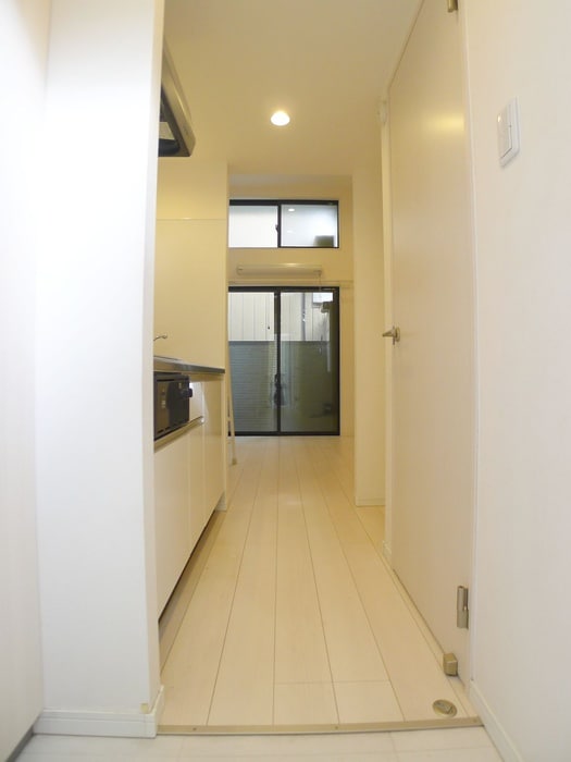 玄関 ＦＩＲＳＴ　ＱＵＡＲＴＥＲ