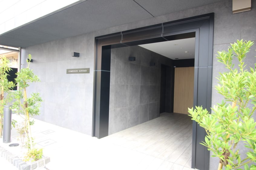 エントランス部分 COMPOSITE KOUENJI