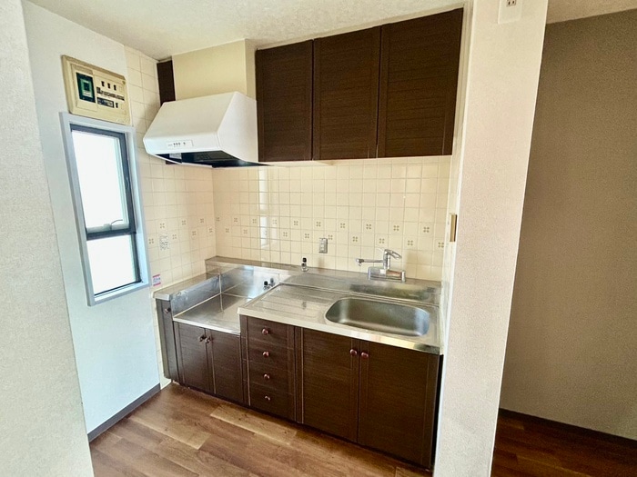 キッチン メゾンボヌ－ル喜多見