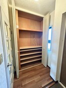 靴箱 メゾンボヌ－ル喜多見