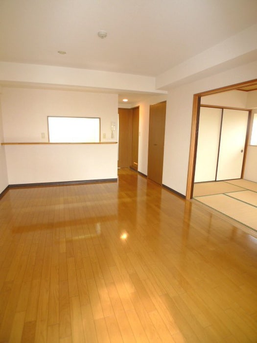 居室 和泉２２