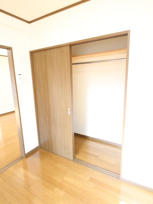 収納 田中屋ビル