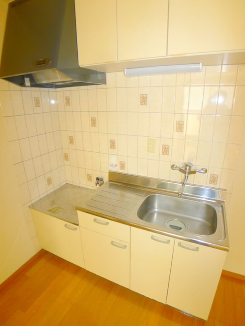 キッチン スズ木ビル