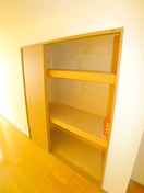 収納 スズ木ビル