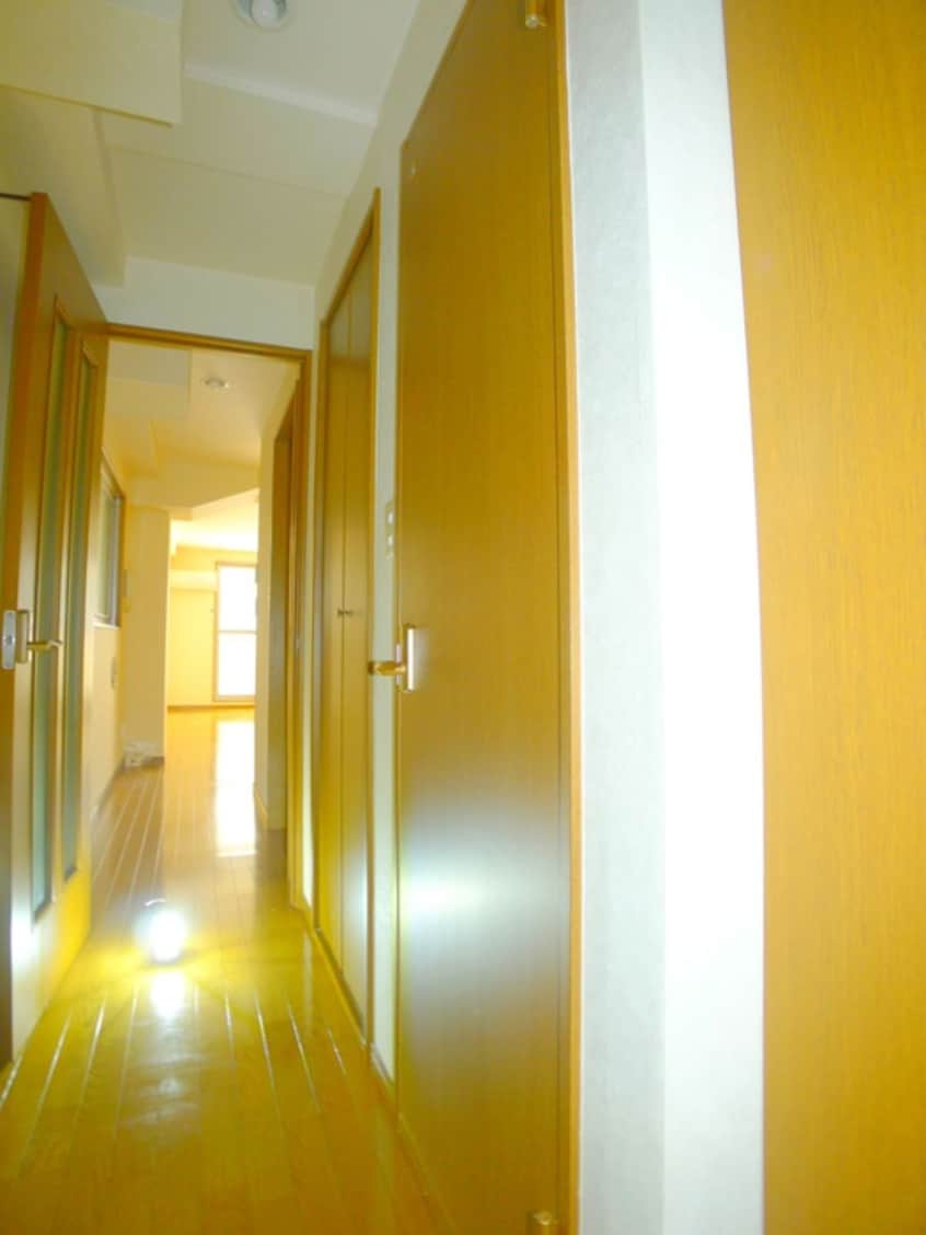 廊下 スズ木ビル