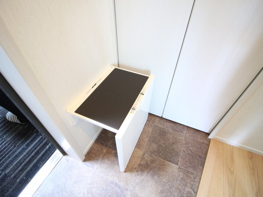 玄関 ラシーネ立石