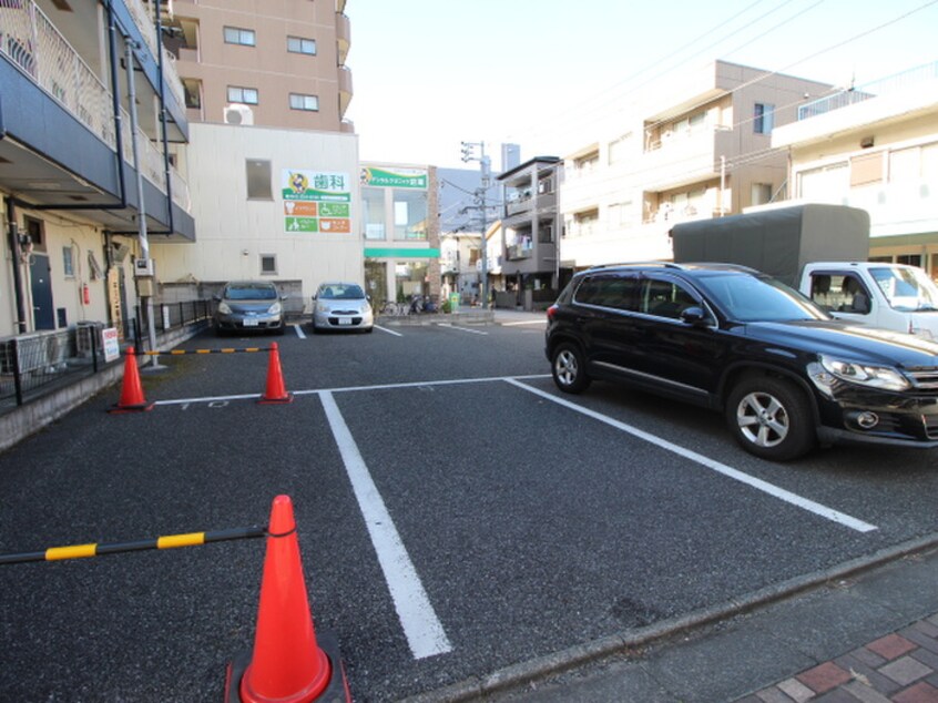 駐車場 コーポラス三九