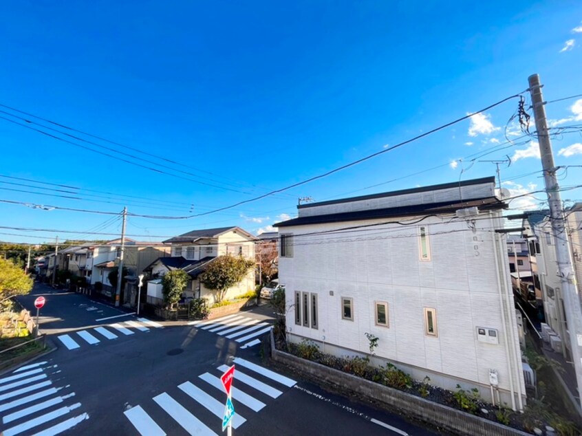 室内からの展望 ルミエール日向山