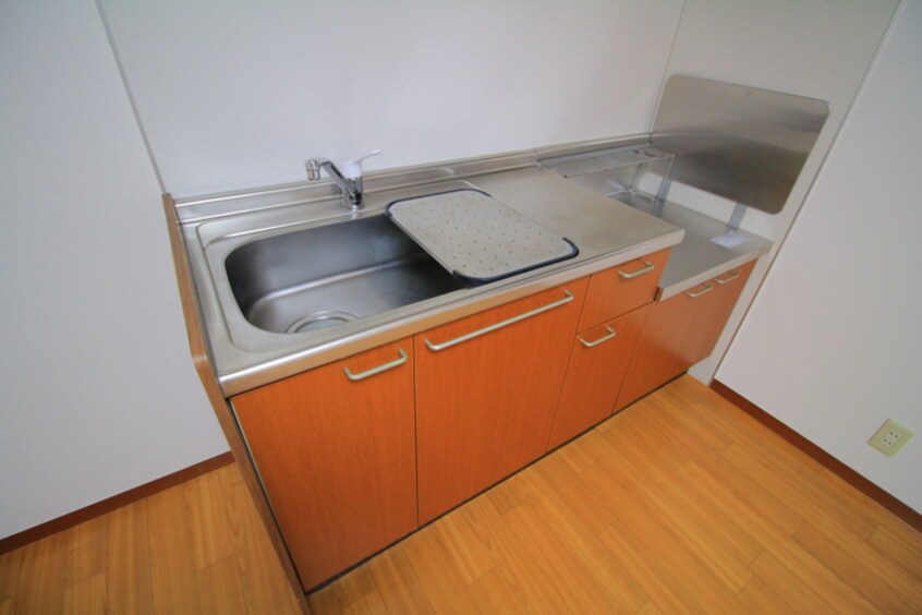 キッチン クレスト桜川Ｂ