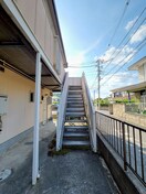 エントランス部分 タウニィ・岩沢