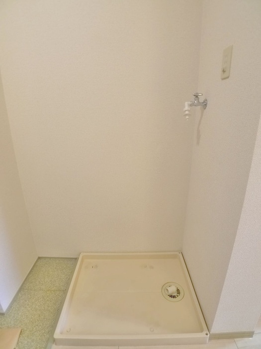 洗濯機置場 ファミ－ユ南柏