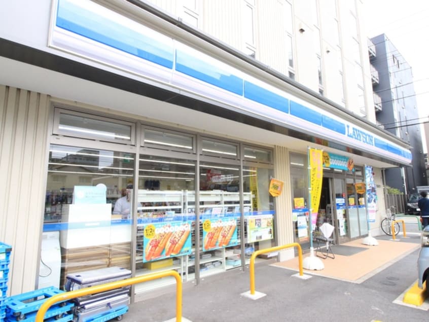 ローソン江東住吉大門通店(コンビニ)まで88m グリ－ンパ－ク住吉