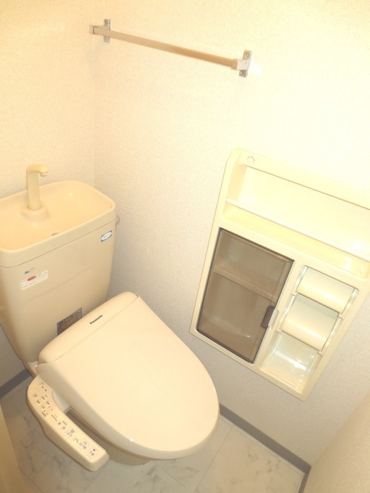 トイレ フレグランス坂下Ａ