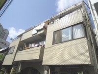 メゾンジャルダン(301)