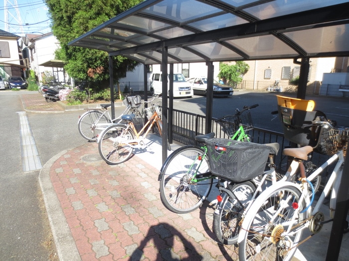 駐輪場 ハイムさがみの園A