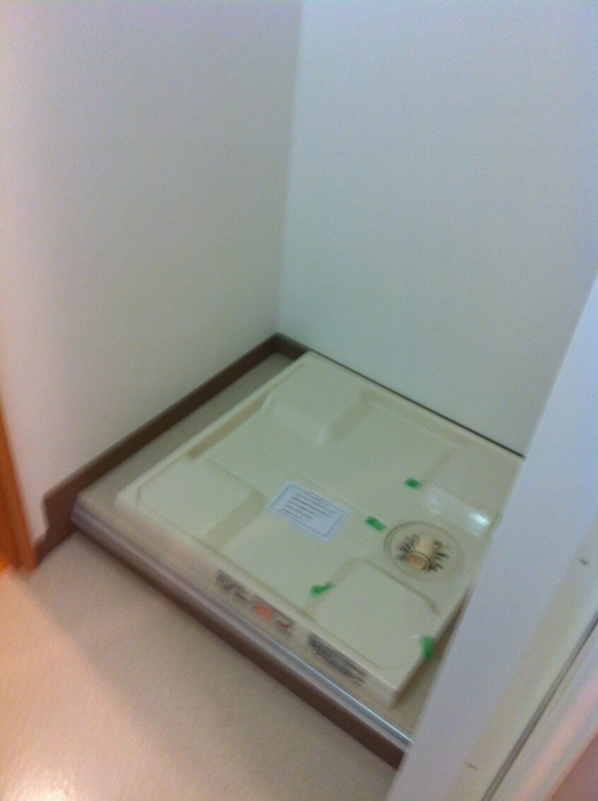 洗濯機置場 カトルセゾン