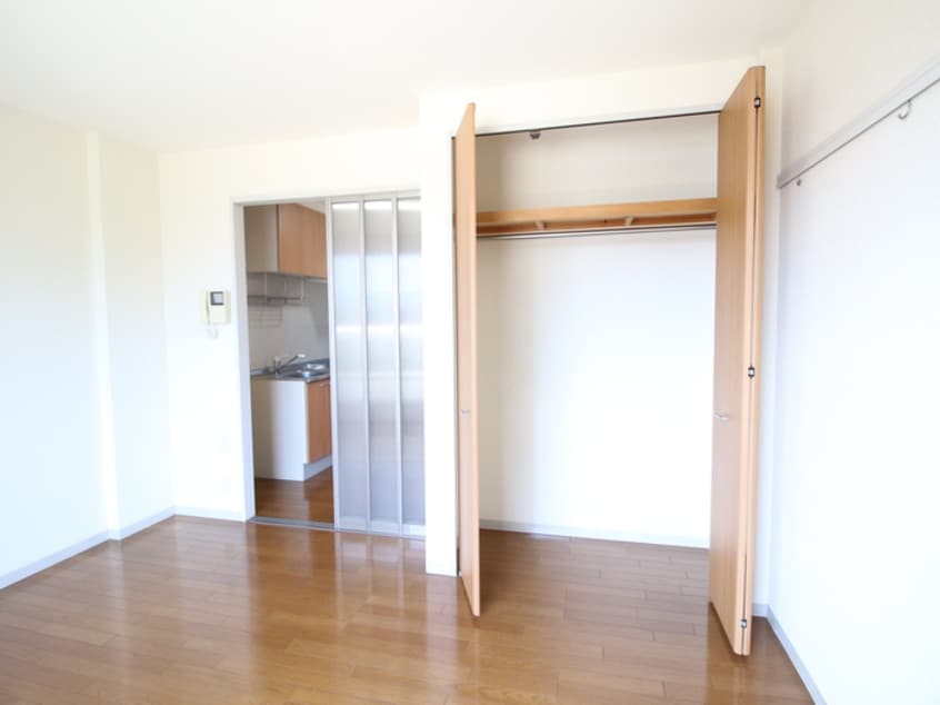 収納 シ－サイドパレス新杉田