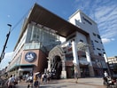 らびすた新杉田(ショッピングセンター/アウトレットモール)まで277m シ－サイドパレス新杉田