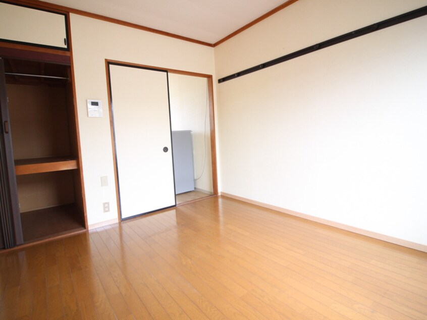 居室 ピ－スハウスⅠ