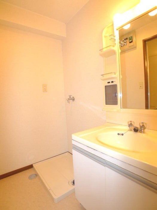 収納 Ｓ・Ｈハイツ