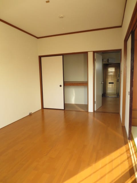 居室 桜マンション