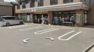 セブンイレブン 練馬春日町5丁目店(コンビニ)まで190m フラットコートB