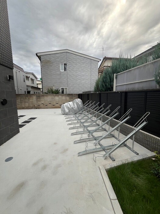 駐輪場 グランピア荻窪