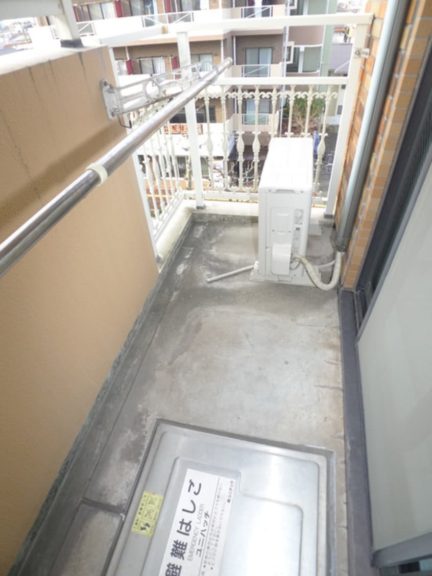 ベランダ・バルコニー メゾンドディマンシェ