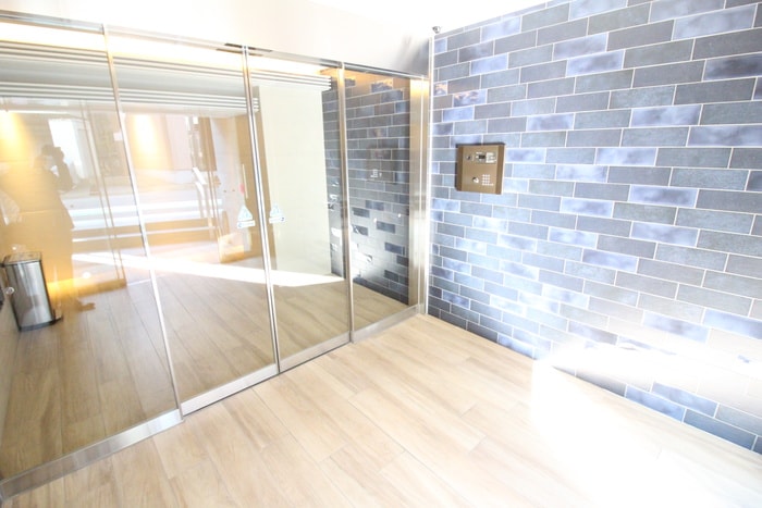 エントランス部分 プライマル横浜平沼橋