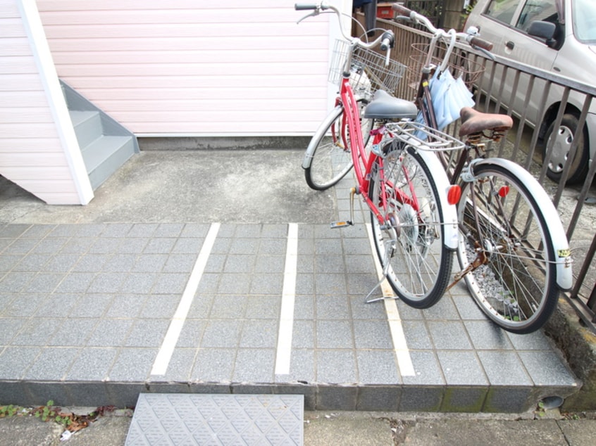 駐輪場 ロッシェル共和１号棟