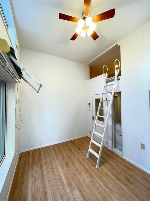 居室 ロッシェル共和１号棟