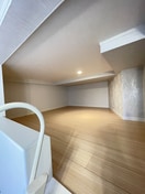 ロフト ロッシェル共和１号棟