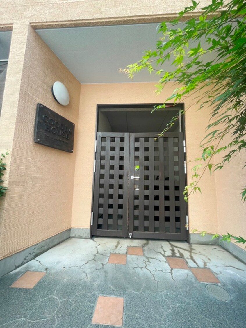 エントランス部分 ココダハウス