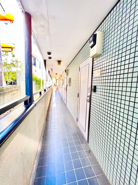 エントランス部分 エルドゥレ－ヴ