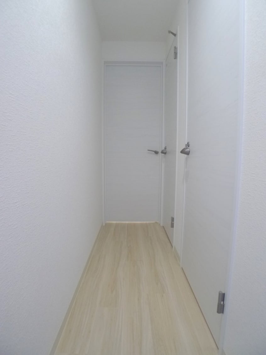 玄関 Laluce宮原　South