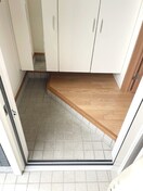 玄関 ボヌ－ルＡ