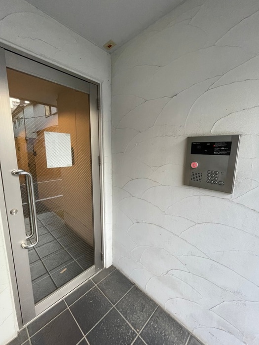 エントランス部分 b′CASA東十条