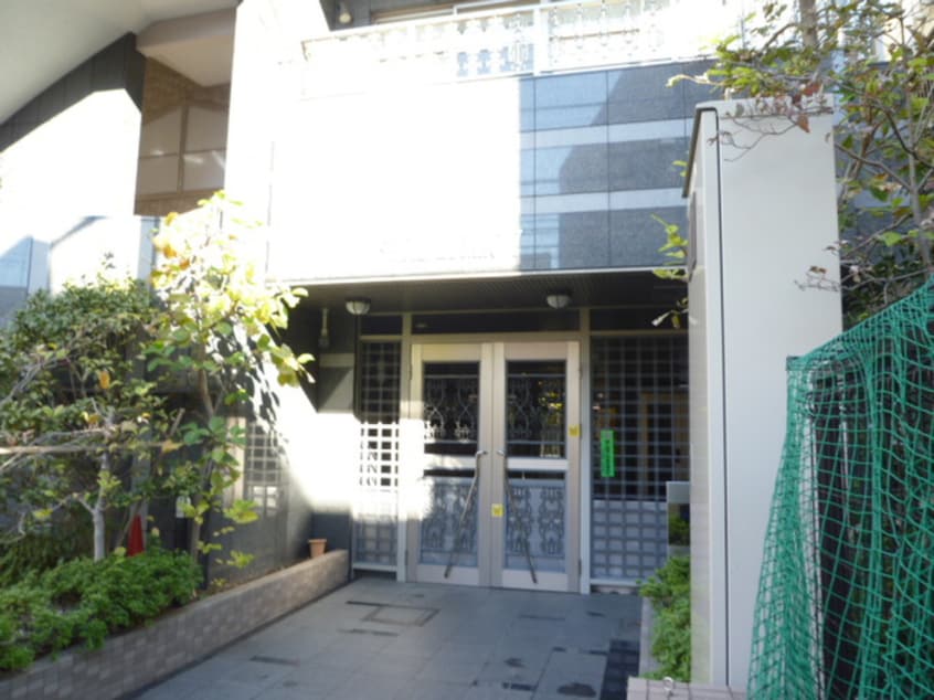 エントランス部分 ＳＨＥＬＬ ＭＩＹＡＫＯ Ⅰ