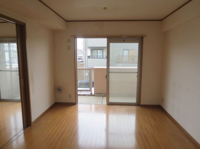 居室 フォルティーヌ皿沼