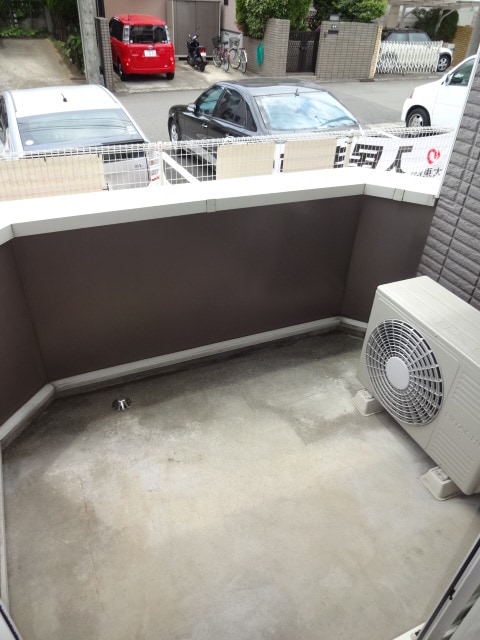 ベランダ・バルコニー キ－ウィハウス