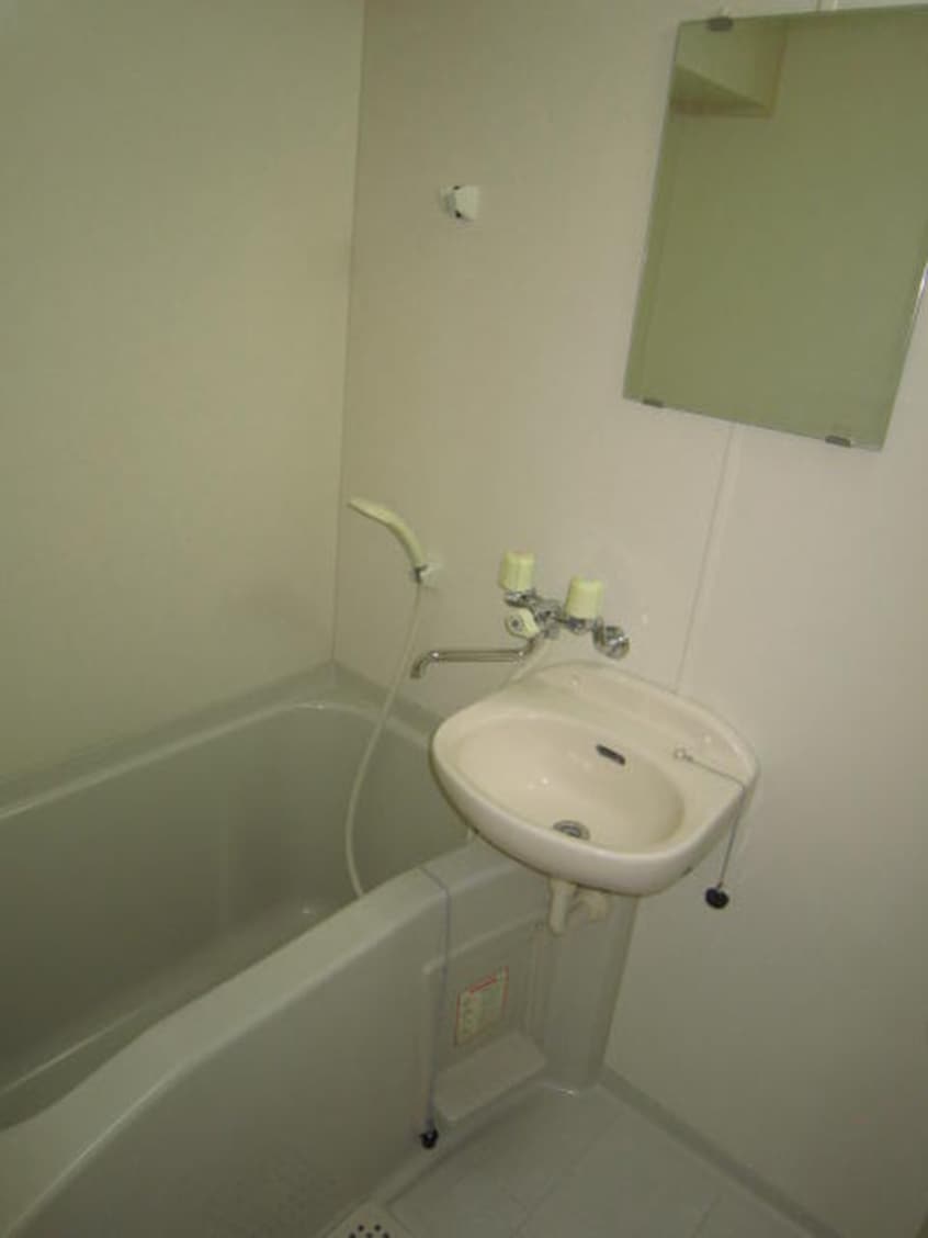 バス／シャワールーム等 アソシエ横浜