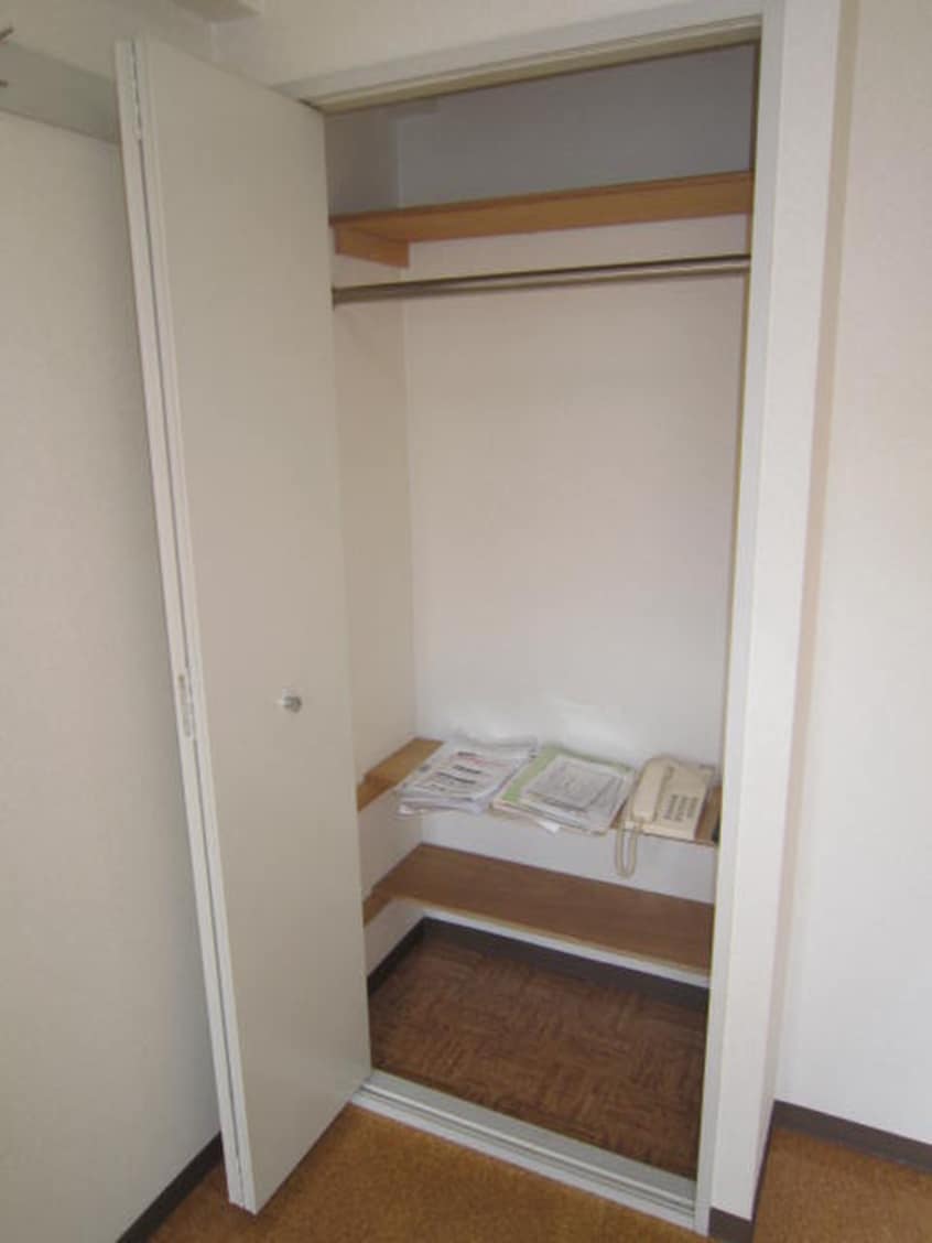 収納 アソシエ横浜