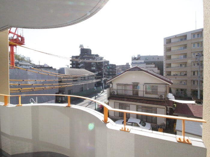 室内からの展望 アソシエ横浜