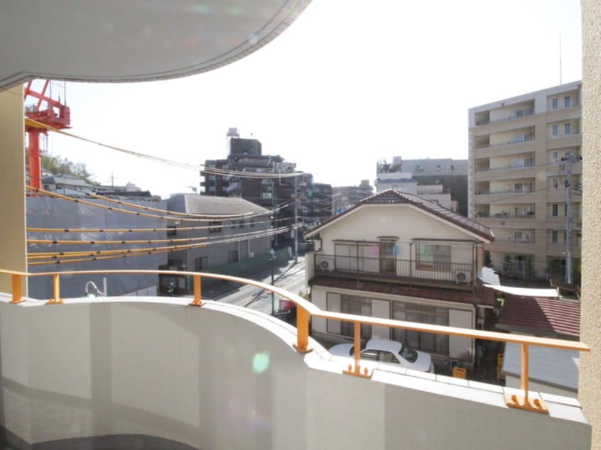 室内からの展望 アソシエ横浜