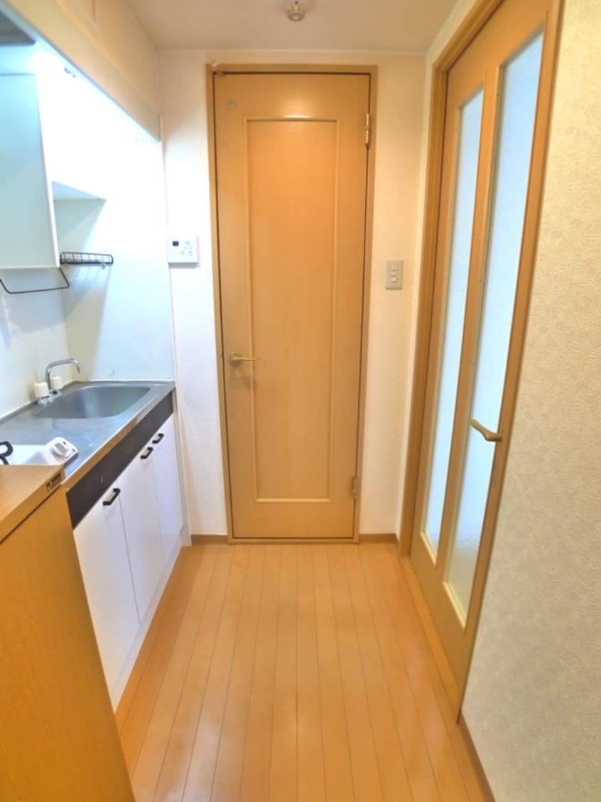 廊下 ビルクリバラ