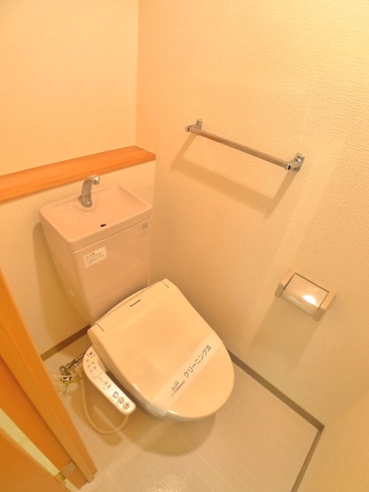 トイレ ビルクリバラ