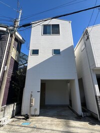 腰越4丁目貸家