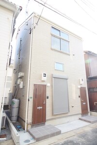 Patio芝下