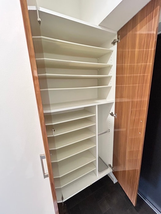 靴箱 Ｓ－ＦＯＲＴ茅ヶ崎