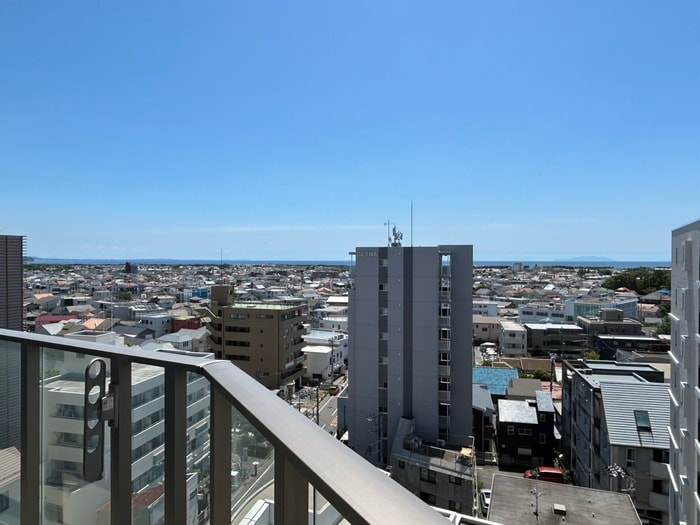 室内からの展望 Ｓ－ＦＯＲＴ茅ヶ崎